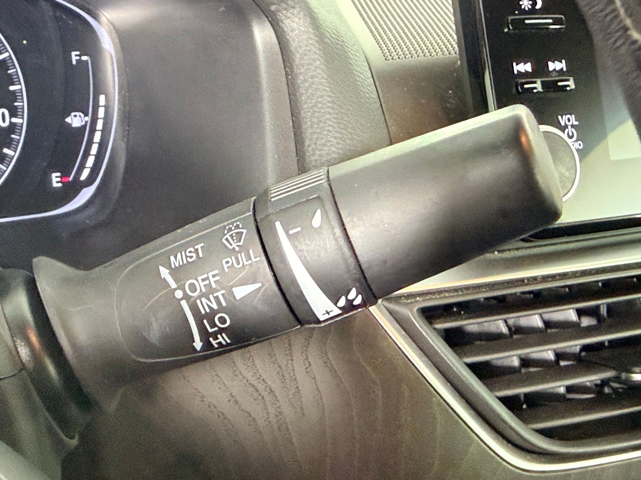 Used 2018 Honda Accord EX-L image 29