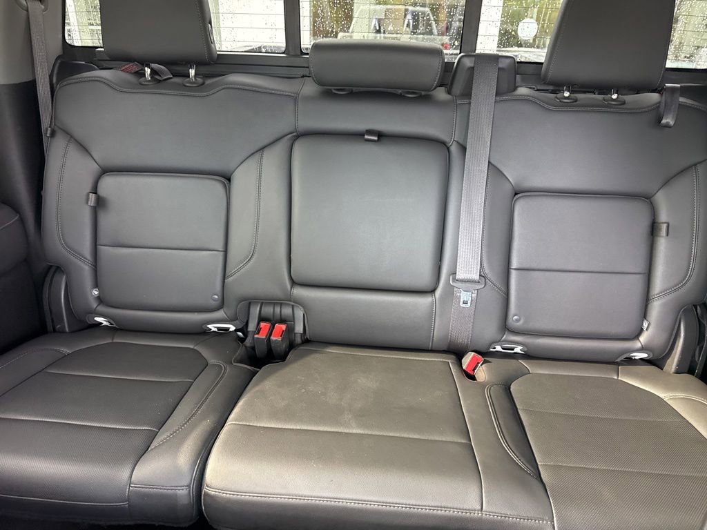 Used 2020 GMC Sierra 3500 SLT w/ SLT Convenience Package AWD/4WD image 28