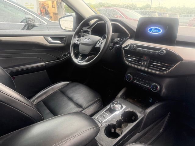 Used 2022 Ford Escape SEL FWD image 5
