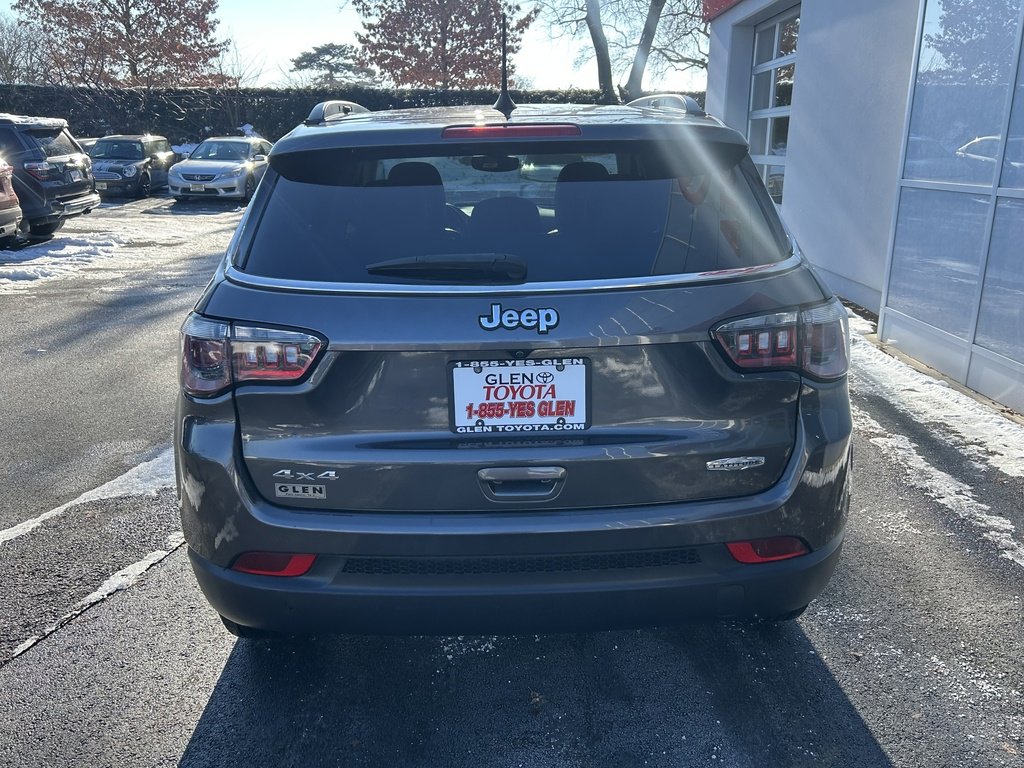 Used 2021 Jeep Compass Latitude w/ Sun and Sound Group image 6