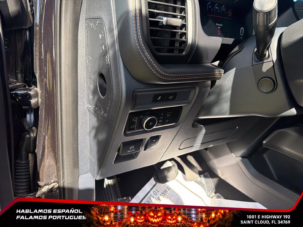 Used 2024 Ford Expedition Platinum RWD image 18