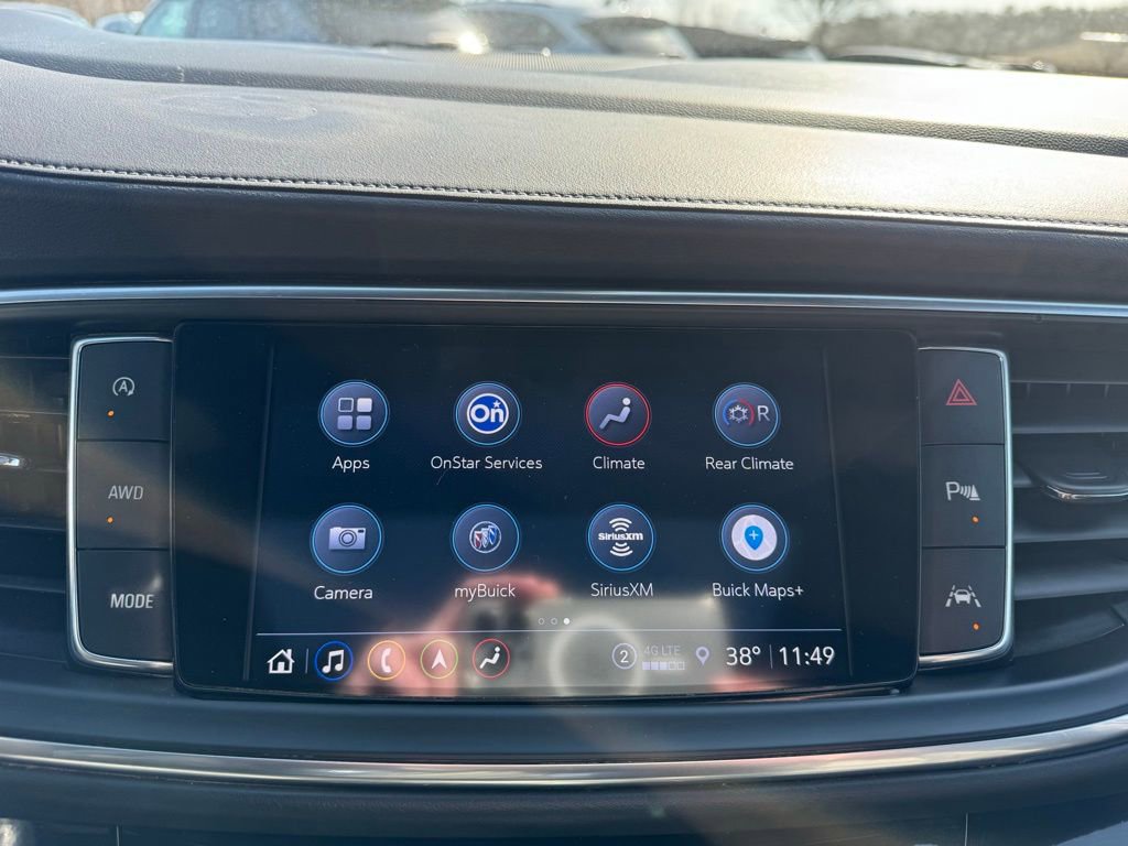 Used 2023 Buick Enclave Avenir image 19