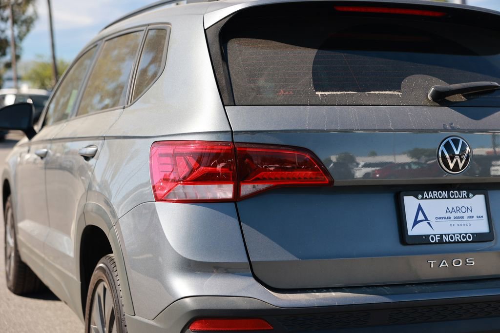 Used 2022 Volkswagen Taos S image 13