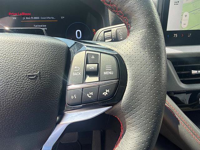 Used 2025 Ford Explorer ST-Line w/ ST-Line Street Pack AWD/4WD image 22