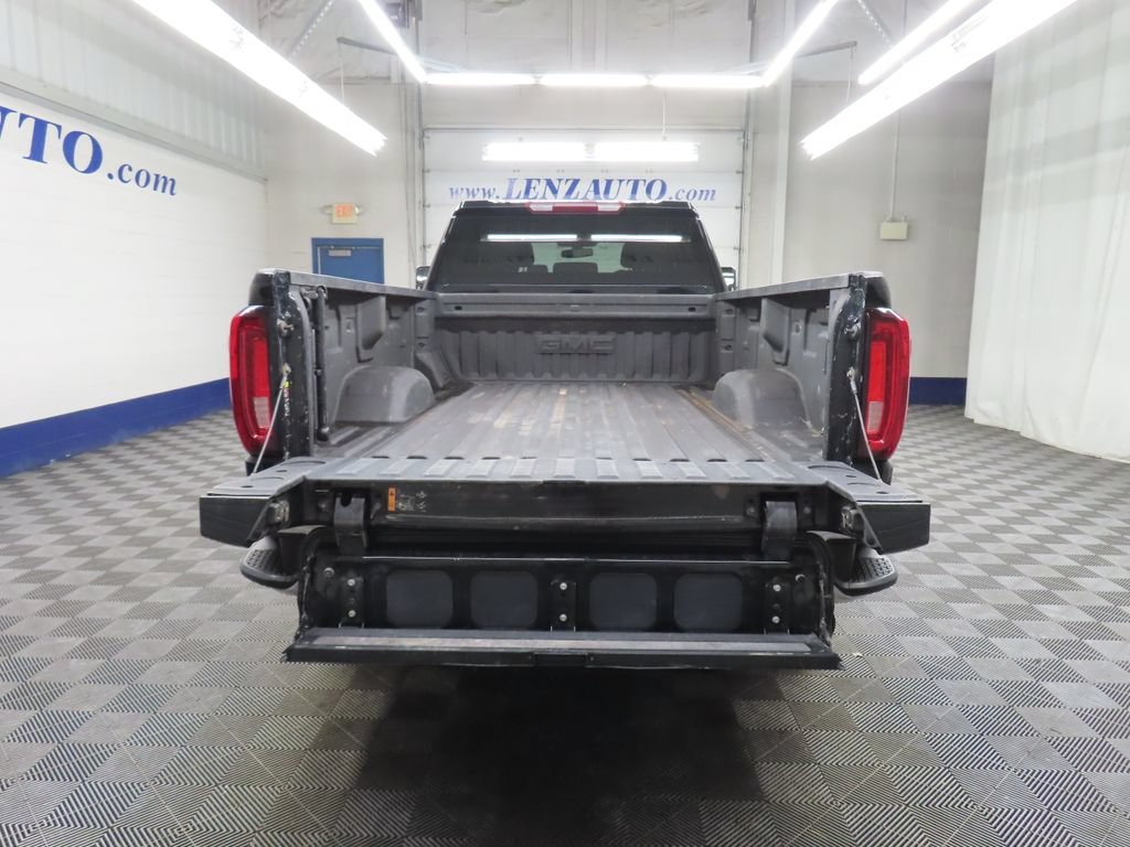 Used 2022 GMC Sierra 3500 SLT w/ X31 Off-Road Package AWD/4WD image 31