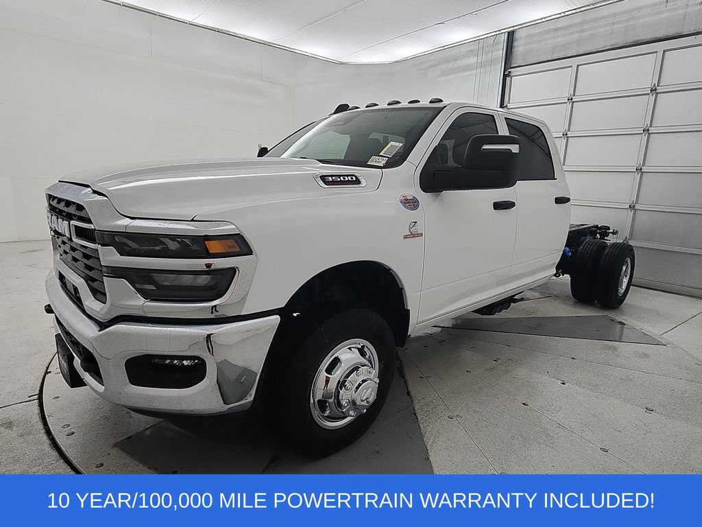 New 2026 RAM 3500 Tradesman w/ Chrome Appearance Group A AWD/4WD image 4