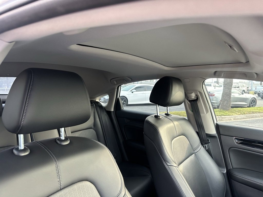 Used 2022 Honda Civic EX-L image 25