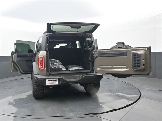 Used 2025 Ford Bronco Badlands image 34