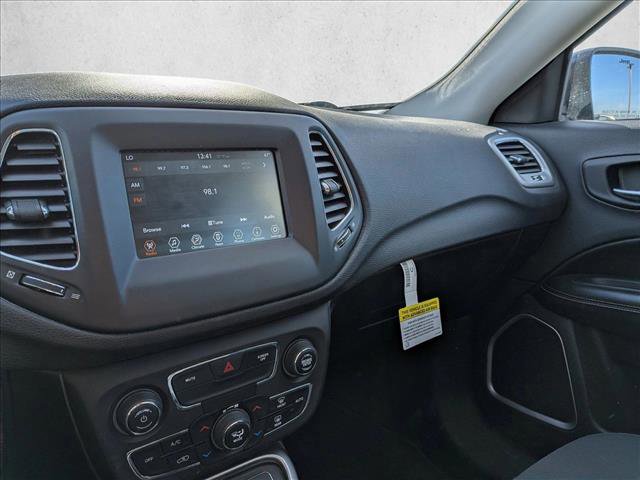 Used 2019 Jeep Compass Sport image 12