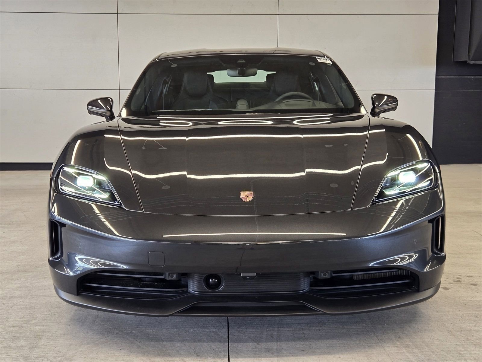 Used 2025 Porsche Taycan 4S image 25