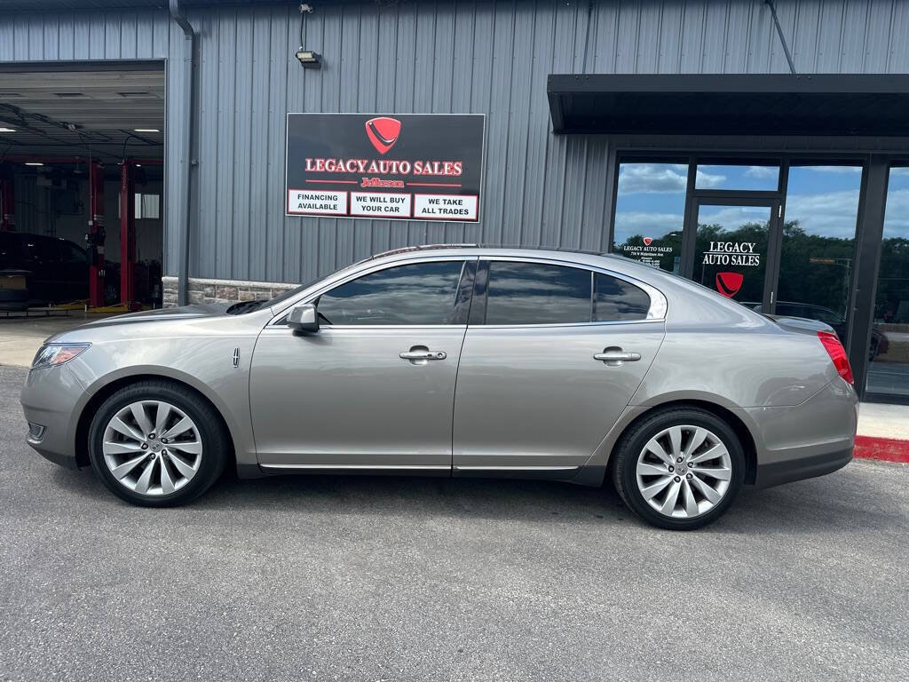 Used 2015 Lincoln MKS FWD image 2