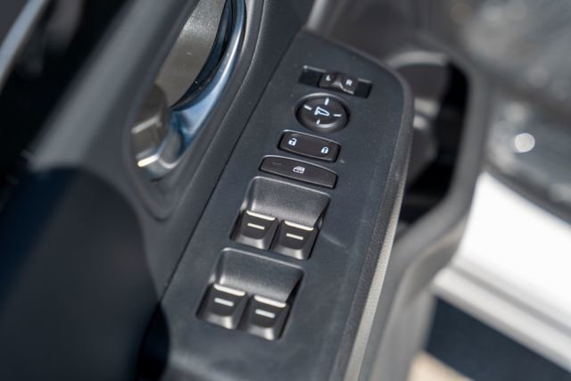 Used 2025 Honda Pilot Sport image 22