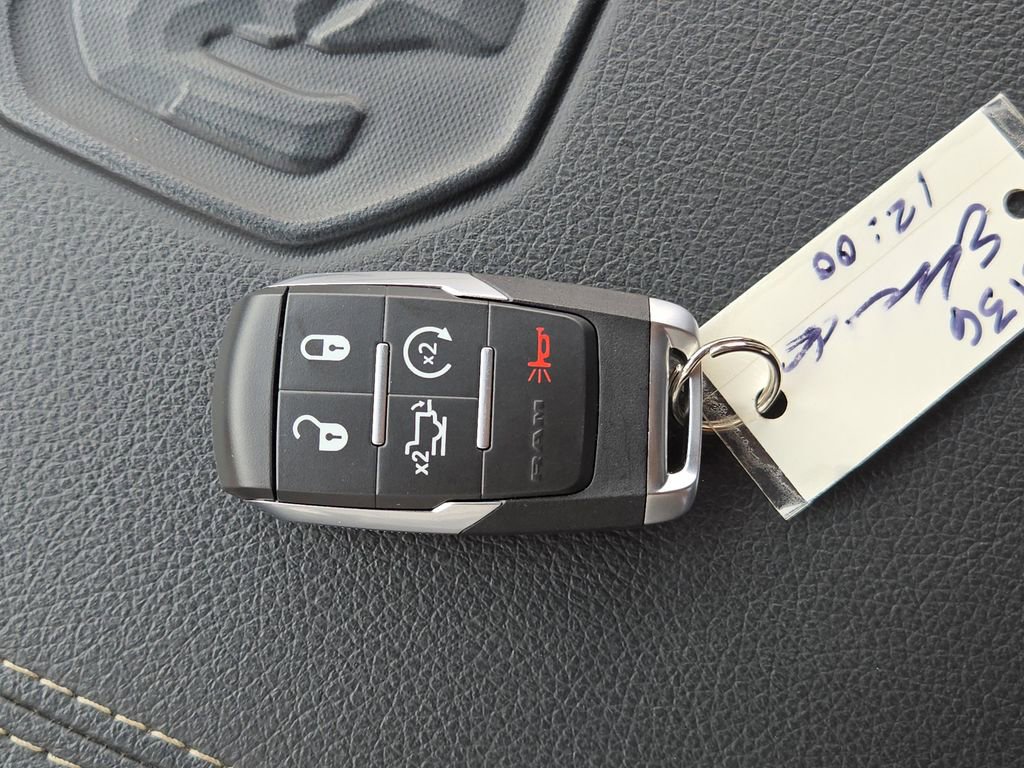 Used 2024 RAM 2500 Rebel image 34