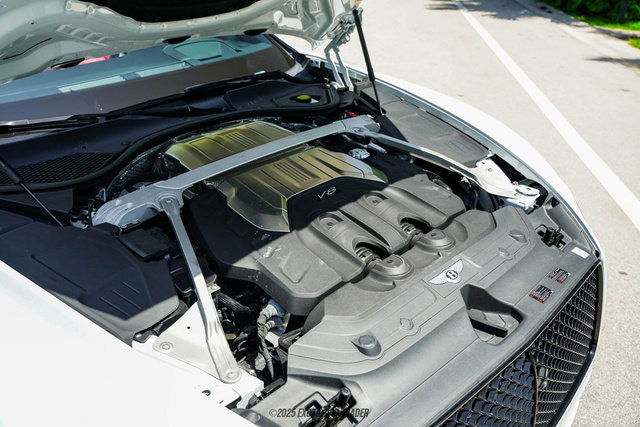 Used 2020 Bentley Continental GT V8 First Edition image 26