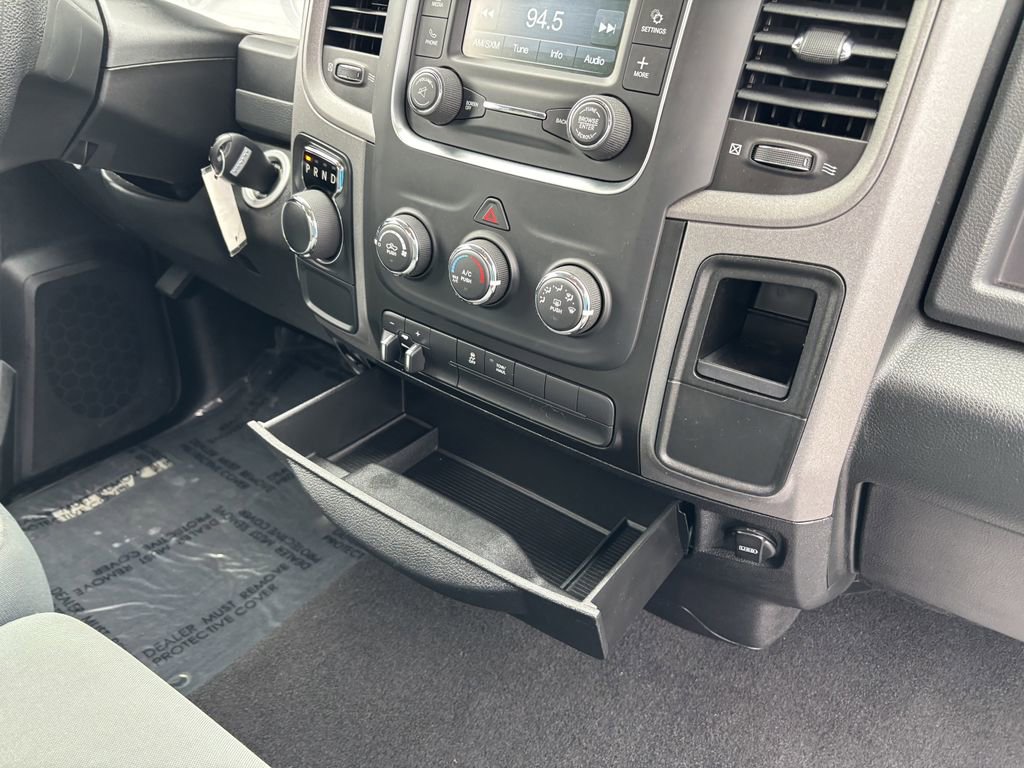 Used 2016 RAM 1500 Express image 26