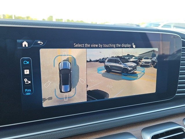 New 2026 Mercedes-Benz GLS 450 4MATIC image 34