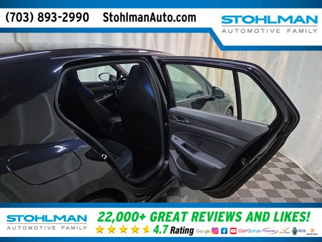 Used 2023 Volkswagen Golf R image 31
