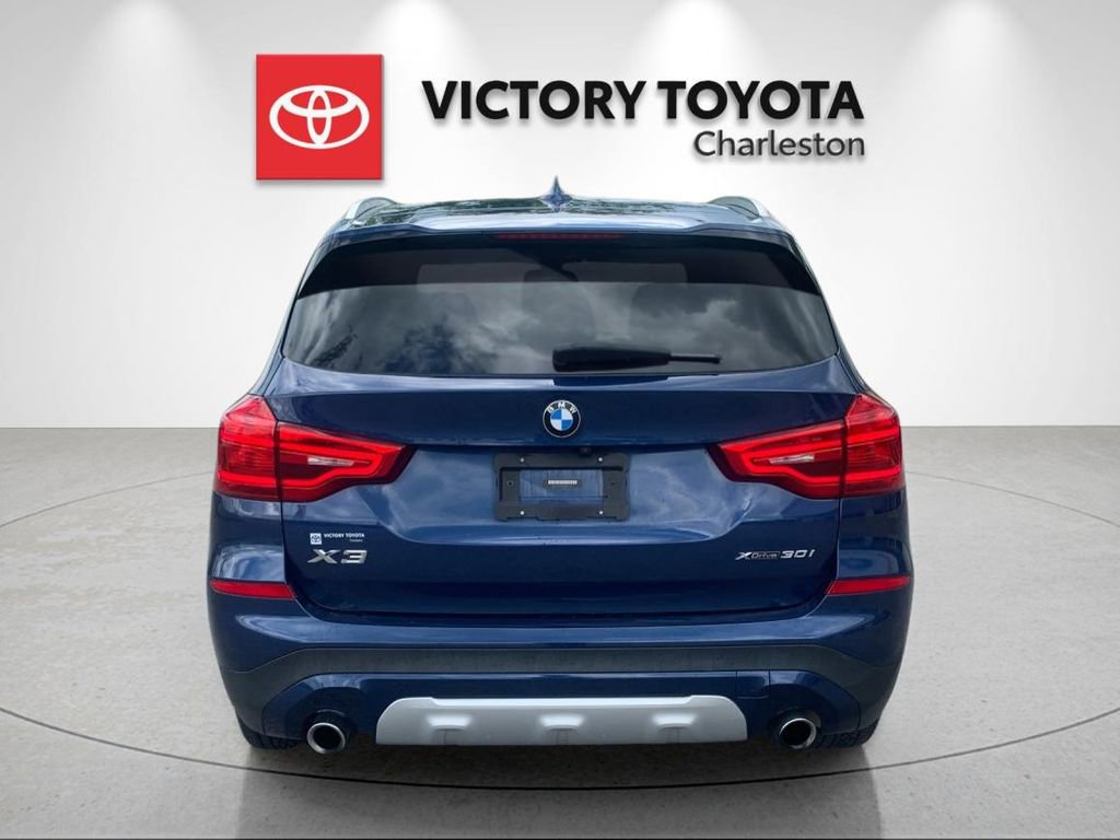 Used 2018 BMW X3 xDrive30i AWD/4WD image 4