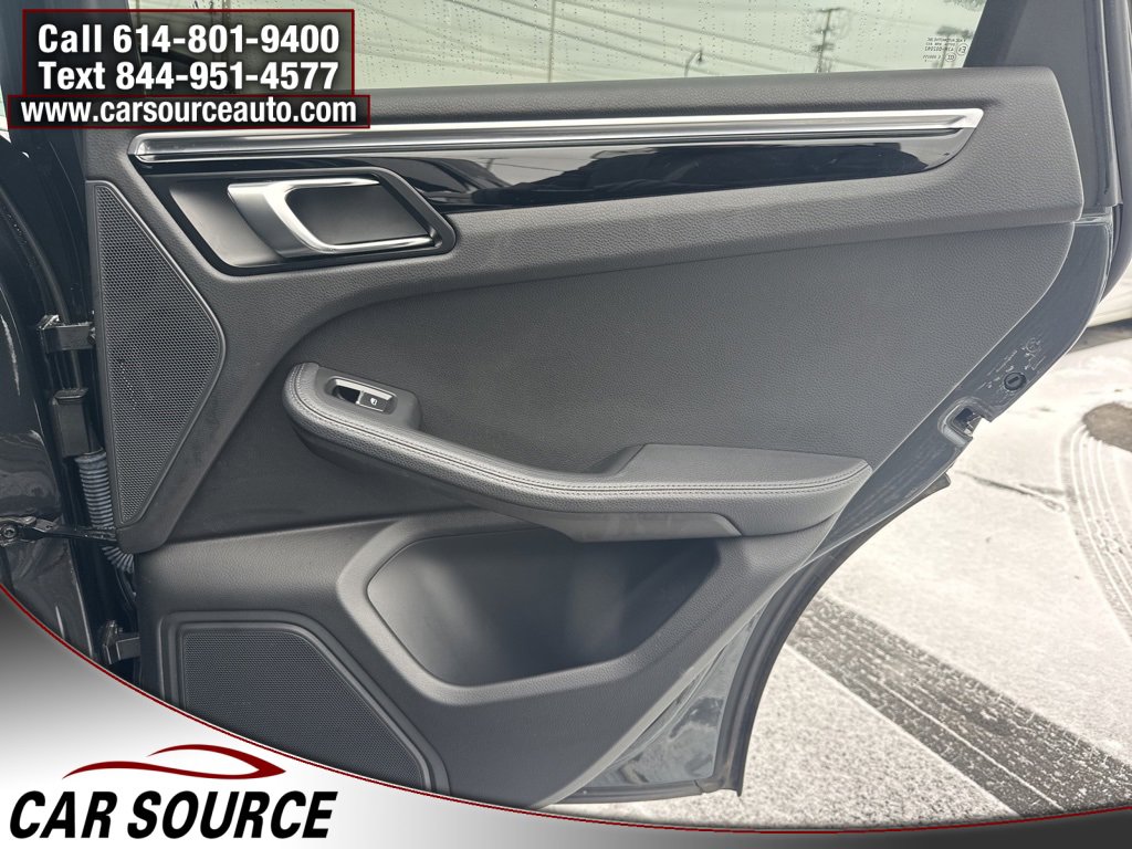Used 2019 Porsche Macan image 39