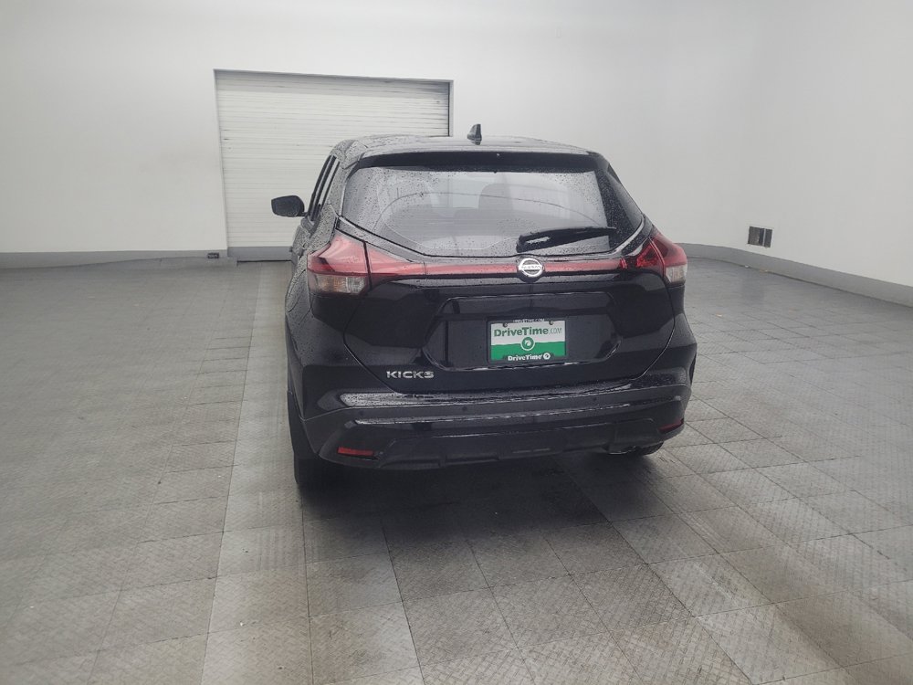 Used 2021 Nissan Kicks S FWD image 6