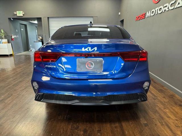 Used 2022 Kia Forte LXS image 4