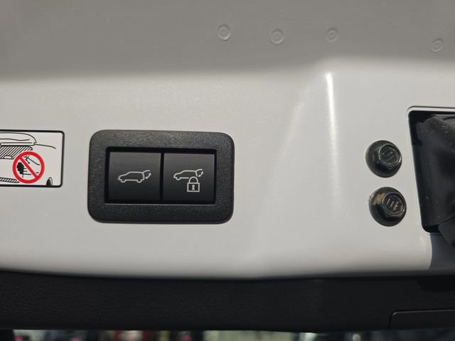 New 2026 Toyota Prius Plug-In Hybrid image 13