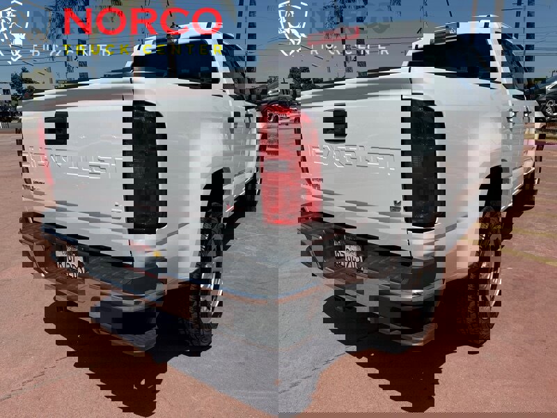 Used 2021 Chevrolet Colorado W/T w/ WT Convenience Package image 16