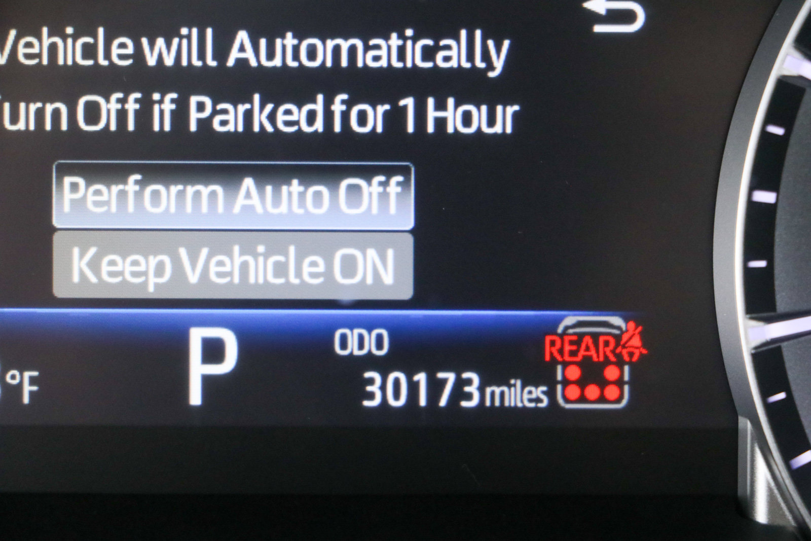 Used 2024 Toyota Highlander XLE FWD image 16