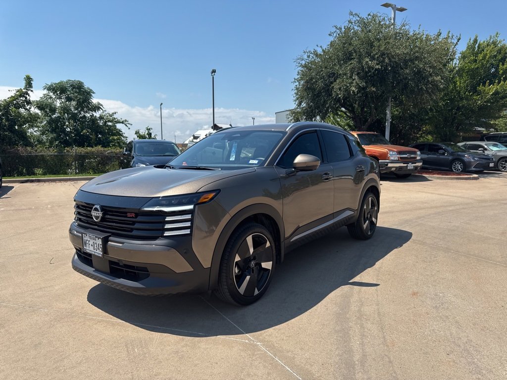 Certified 2025 Nissan Kicks SR