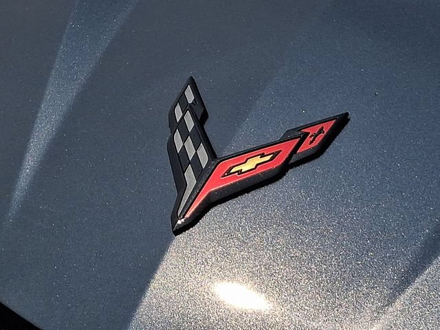 Used 2020 Chevrolet Corvette Stingray Premium Cpe w/ 3LT Preferred Equipment Group RWD image 29