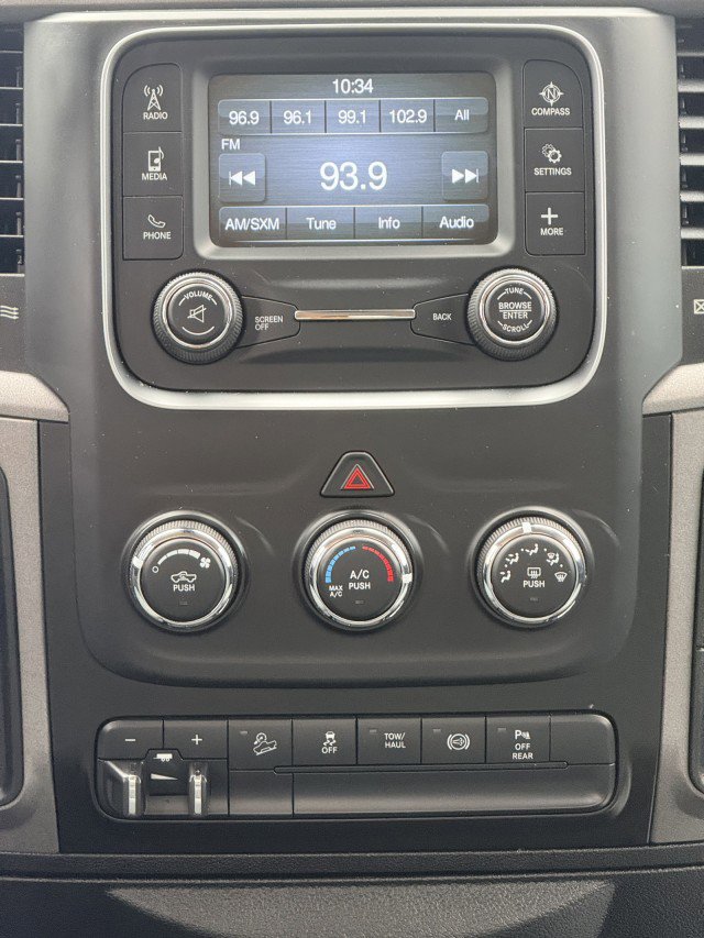 Used 2018 RAM 2500 Tradesman w/ Chrome Appearance Group image 9