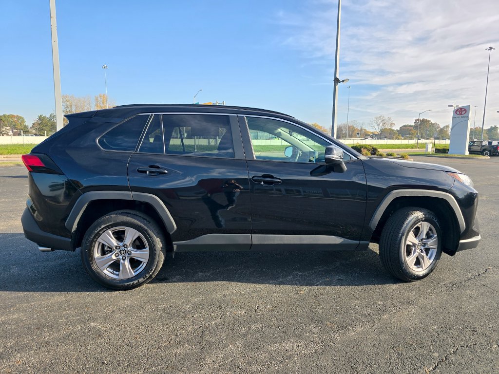 Certified 2025 Toyota RAV4 XLE AWD/4WD image 14