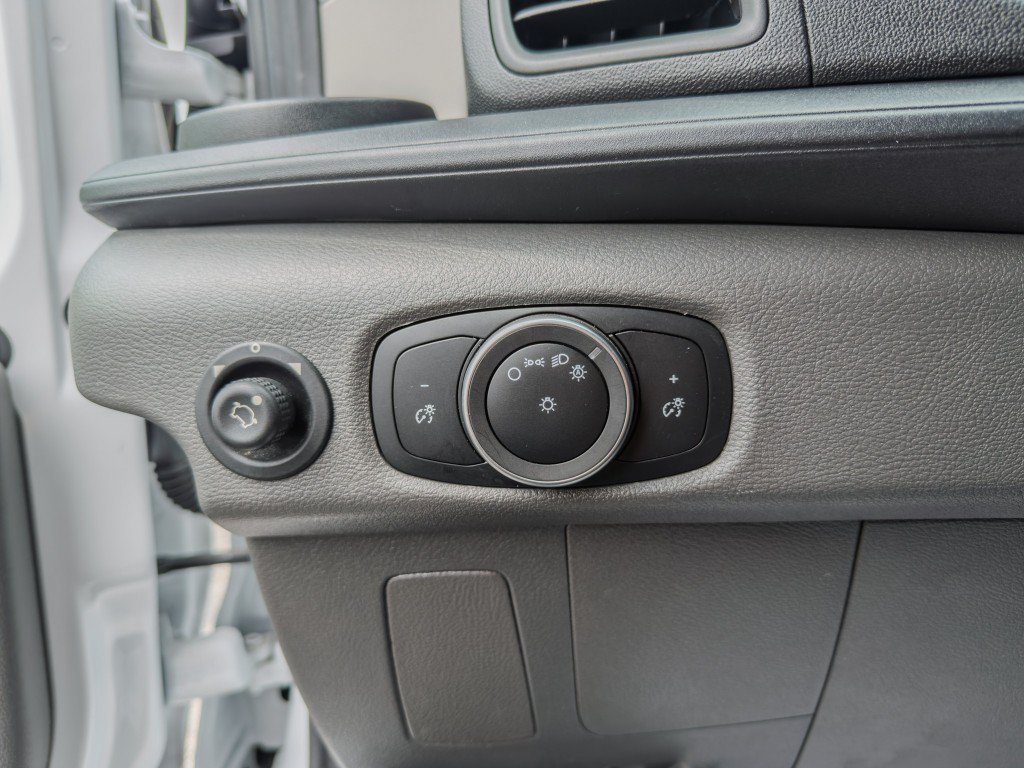 Used 2024 Ford Transit 350 XL RWD image 25