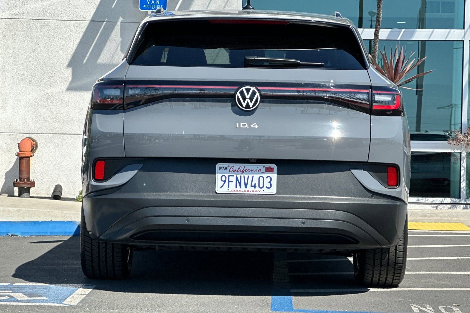 Certified 2023 Volkswagen ID.4 Pro image 5