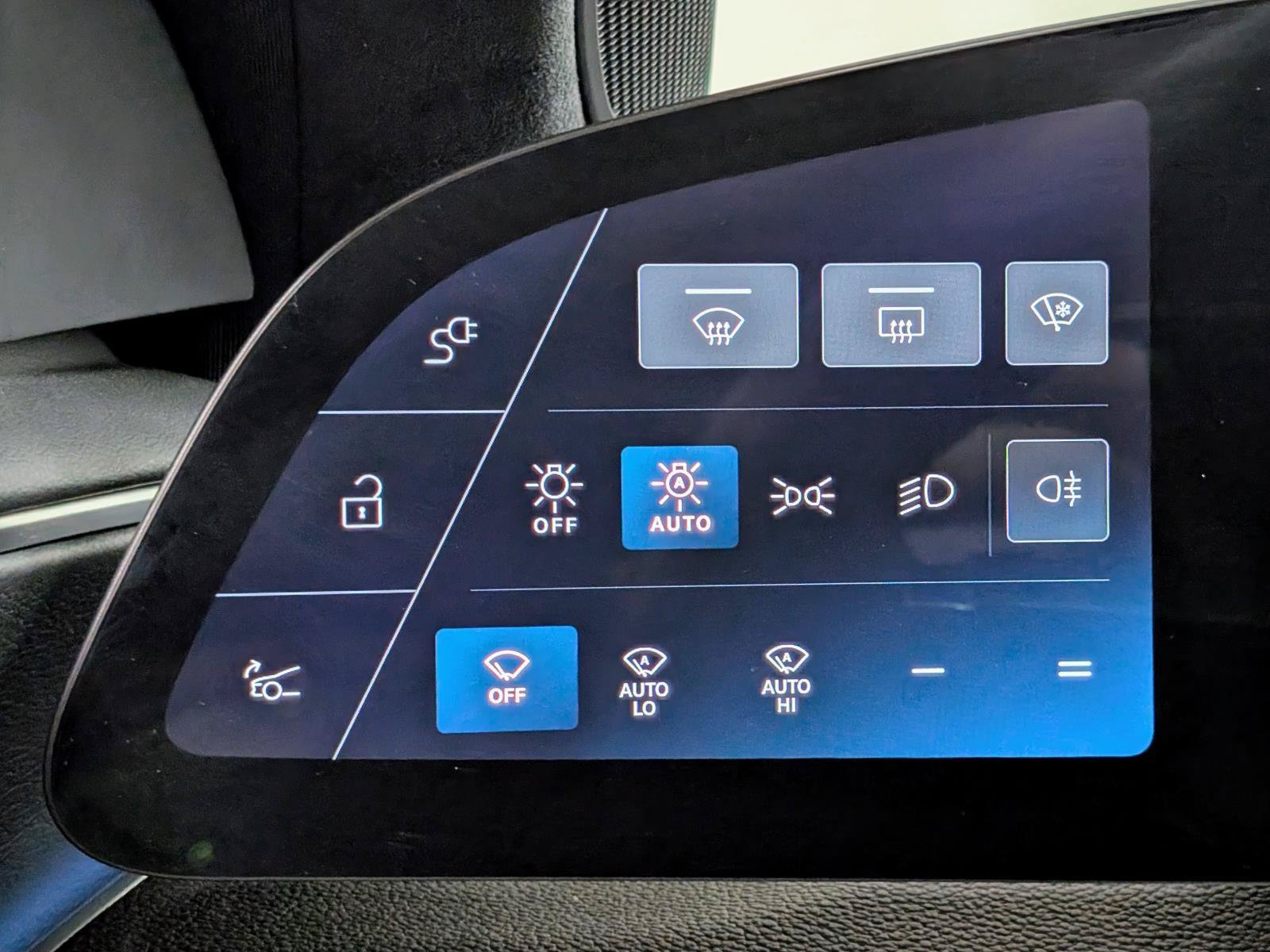 Used 2024 Lucid Air Touring AWD/4WD image 36
