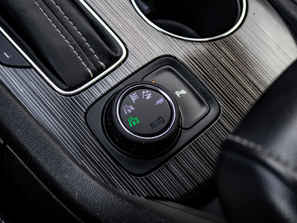 Used 2018 GMC Acadia SLT image 35