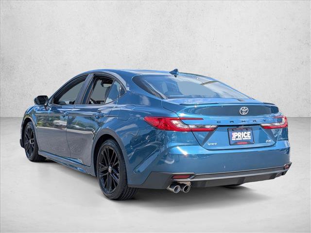Used 2025 Toyota Camry SE FWD image 8