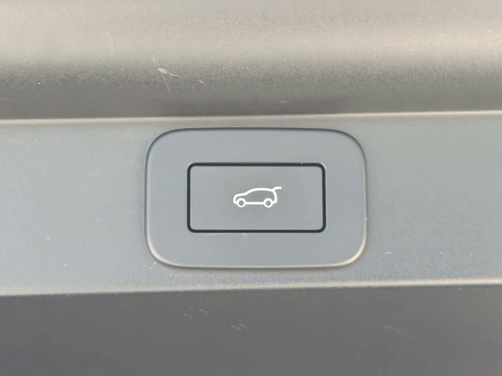 Used 2024 Land Rover Range Rover SE AWD/4WD image 17