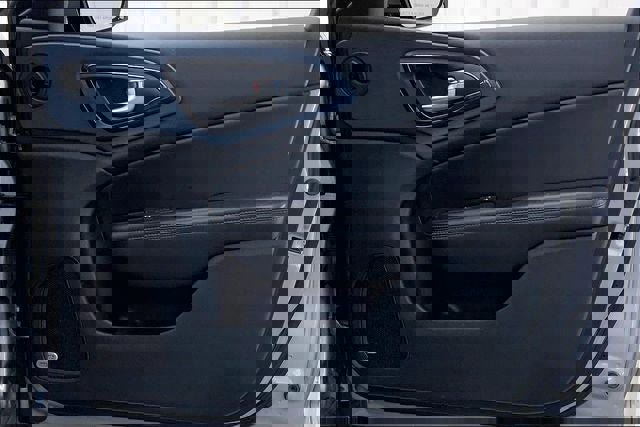 Used 2015 Chrysler 200 S w/ Navigation & Sound Group I image 21