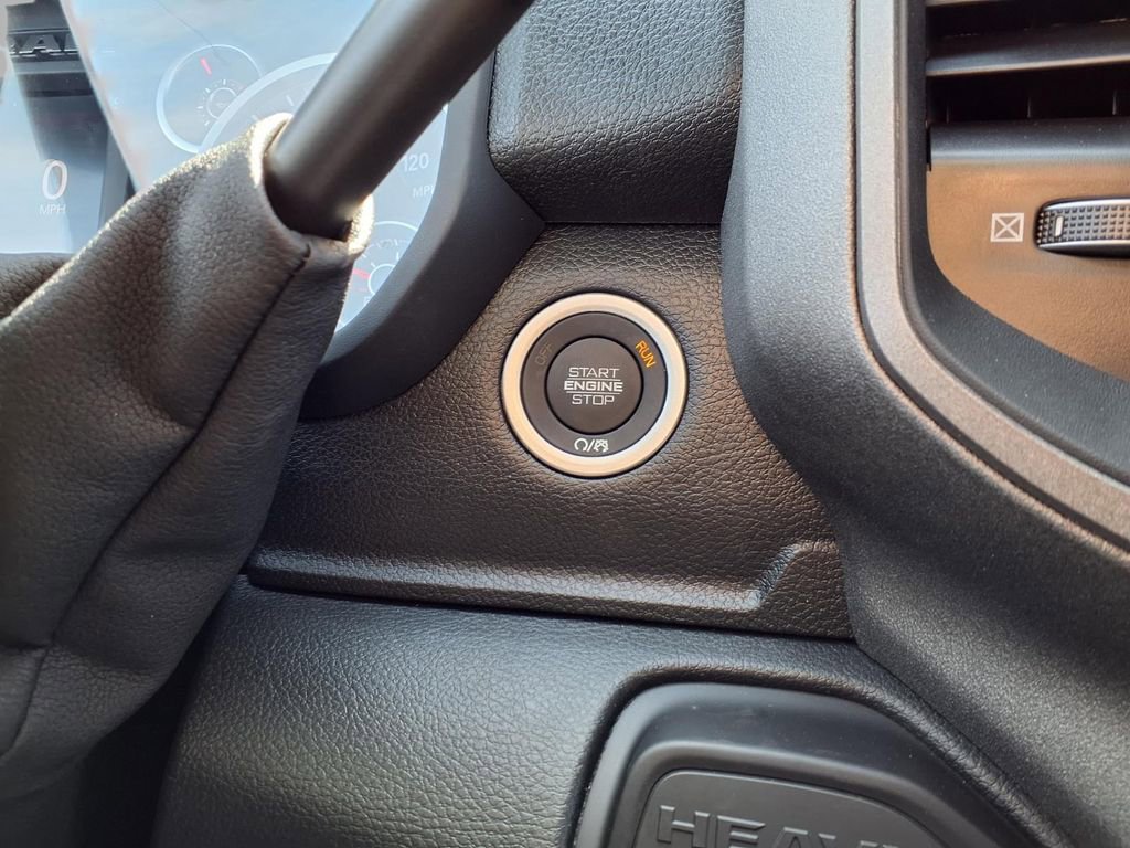 New 2026 RAM 5500 Tradesman AWD/4WD image 8