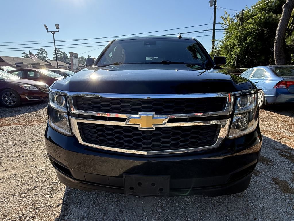 Used 2019 Chevrolet Suburban LT image 2