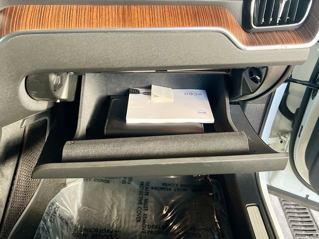 Used 2020 Volvo XC60 T6 Inscription w/ Protection Package Premier image 30