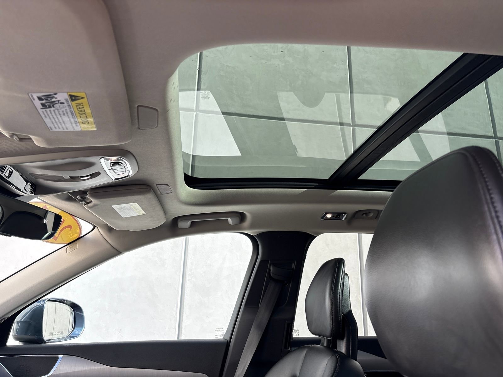 Used 2021 Volvo XC90 T5 Momentum w/ Climate Package image 25