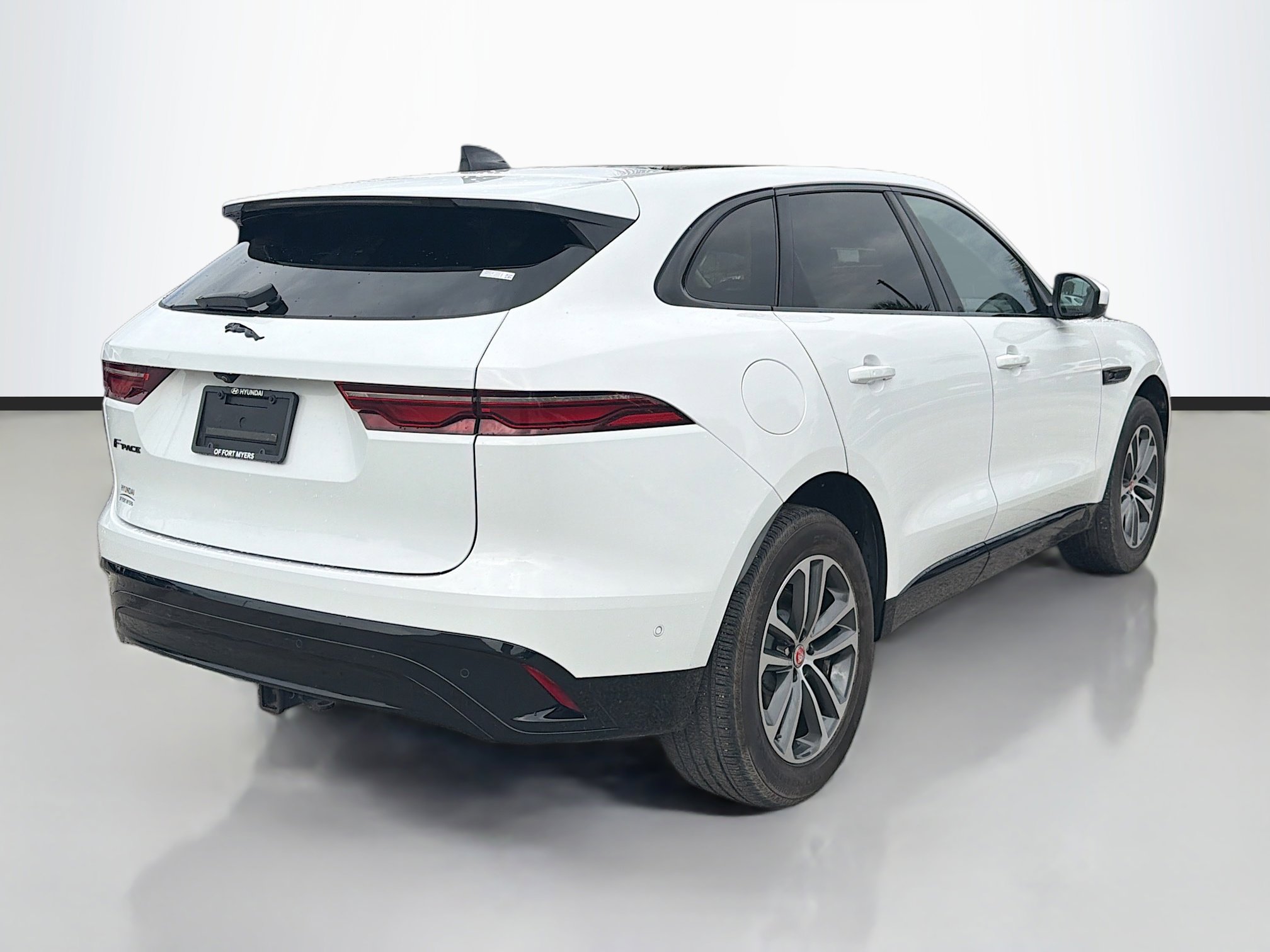 Used 2021 Jaguar F-PACE S image 3