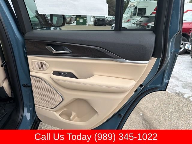 New 2026 Jeep Grand Cherokee Limited w/ Trailer Tow Package image 36