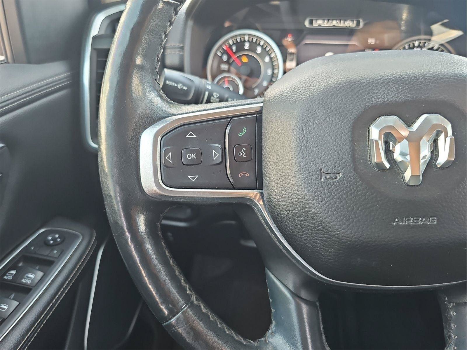 Used 2019 RAM 1500 Laramie AWD/4WD image 19