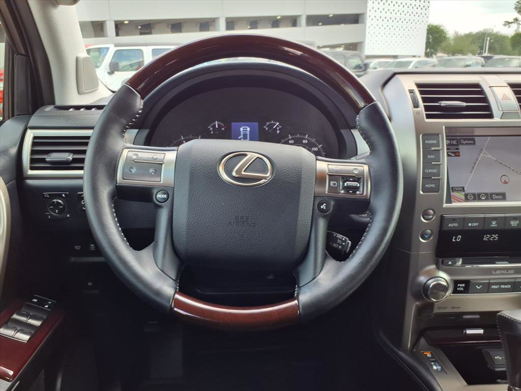 Used 2019 Lexus GX 460 Premium image 17