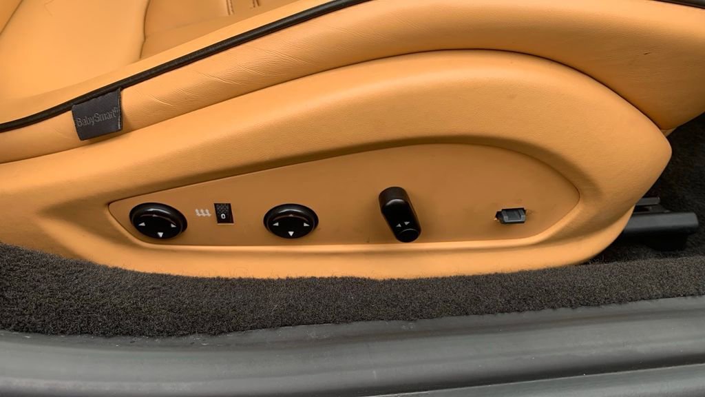 Used 2014 Ferrari California image 13