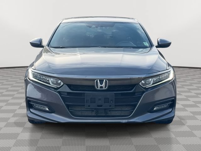 Used 2019 Honda Accord Sport image 2