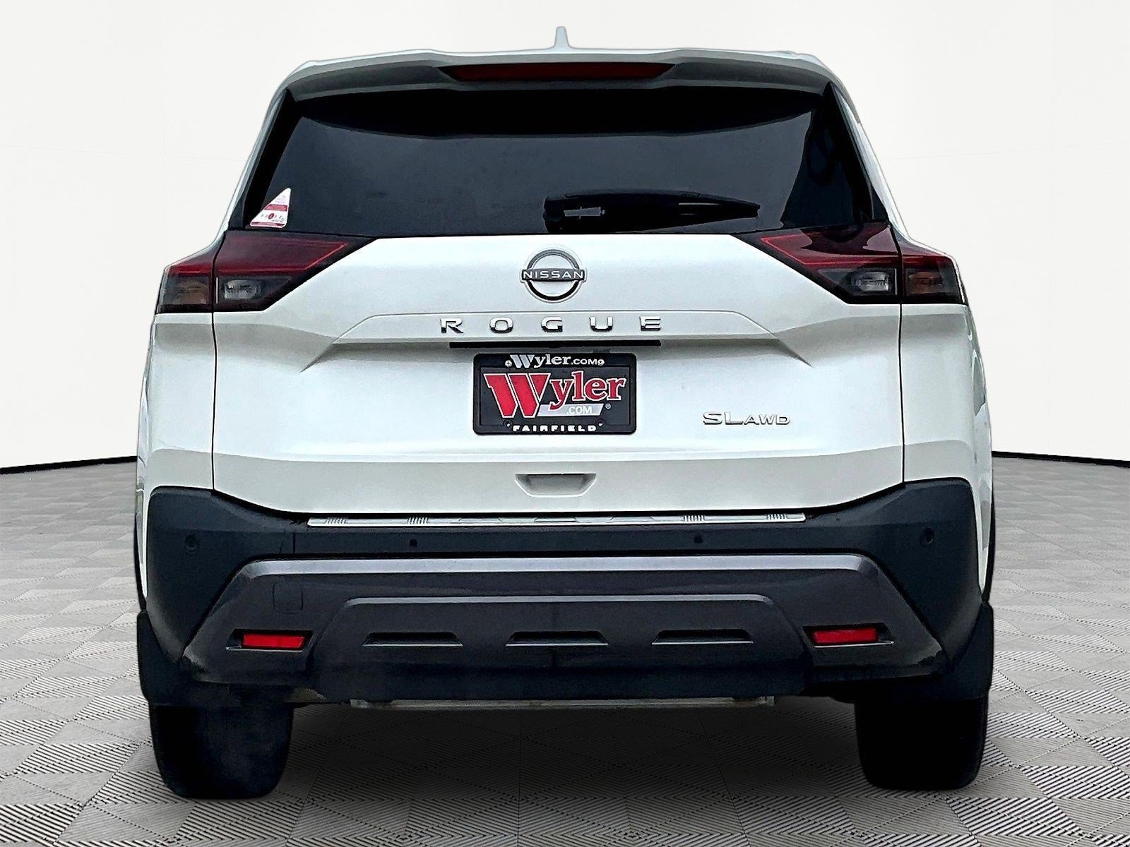 Used 2023 Nissan Rogue SL w/ SL Premium Package AWD/4WD image 5